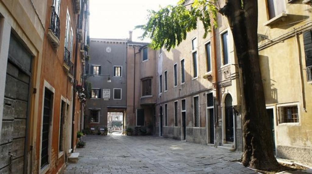 San Marco Style With Terrace Apartment